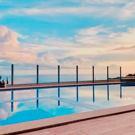 Villa Pinheira IV -Heated Swimming Pool And Jacuzzi Calheta  Exterior photo